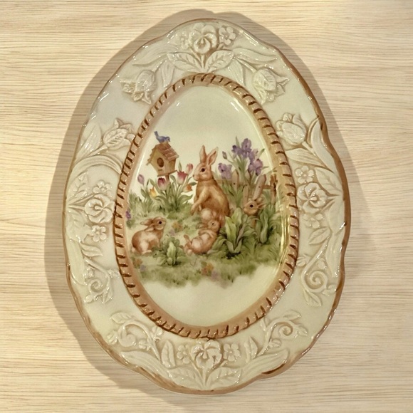 Cracker Barrel Other - Cracker Barrel Easter Treasures Bunny Oval Plate Susan Winget Collectible